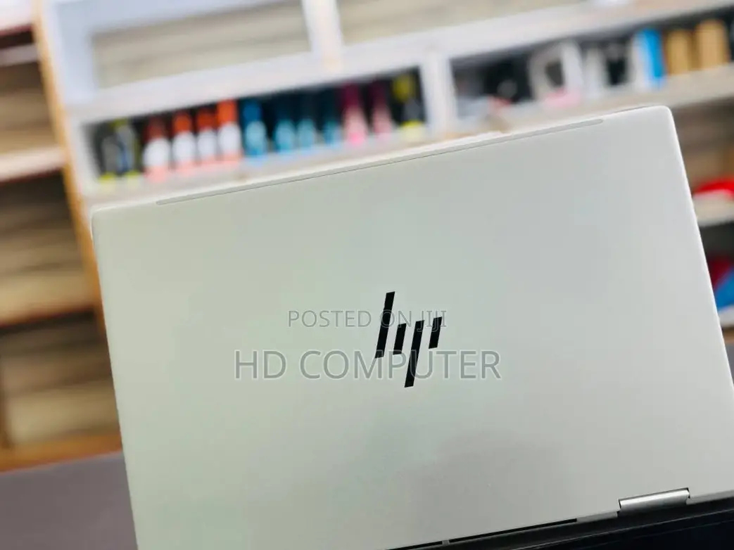 New Laptop HP Envy X360 16GB Intel Core I7 SSD 1T