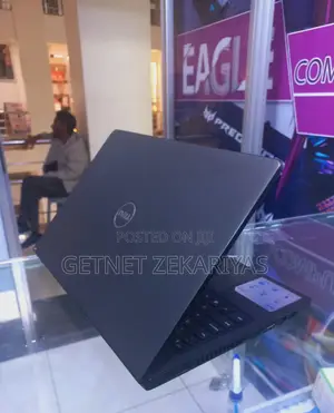 Photo - New Laptop Dell Vostro 15 3549 4GB Intel Core I3 SSD 1T