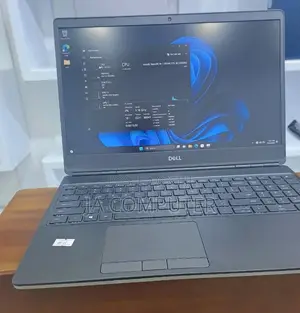 Photo - New Laptop Dell Precision 7560 16GB Intel Core I7 SSD 512GB