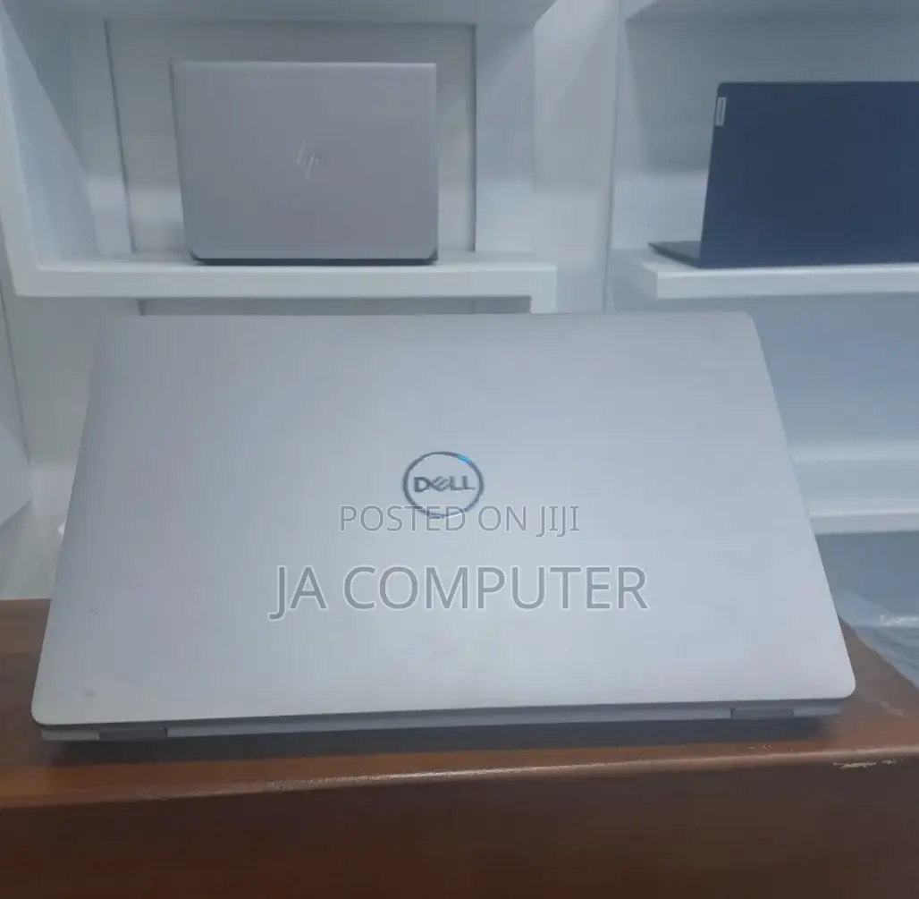 New Laptop Dell Precision 15 3551 16GB Intel Core I7 SSD 512GB