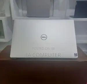 New Laptop Dell Precision 15 3551 16GB Intel Core I7 SSD 512GB