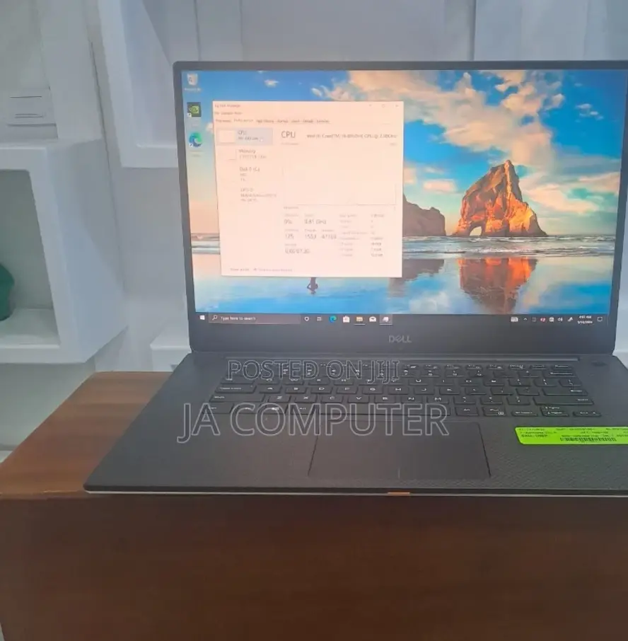 New Laptop Dell XPS 15 16GB Intel Core I9 SSD 512GB