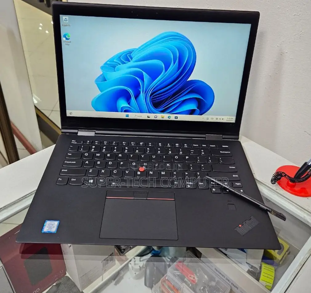 New Laptop Lenovo ThinkPad X390 Yoga 8GB Intel Core I5 SSD 512GB