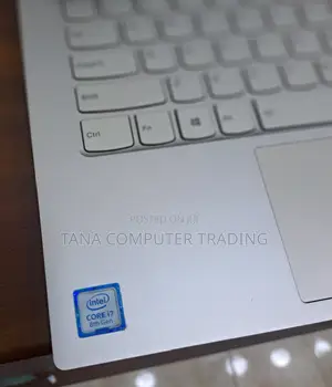 New Laptop Lenovo Yoga C740 16GB Intel Core I7 SSD 512GB