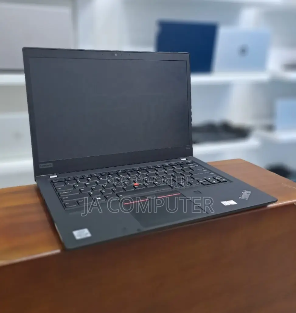 New Laptop Lenovo Thinkpad P14s 16GB Intel Core I7 SSD 512GB