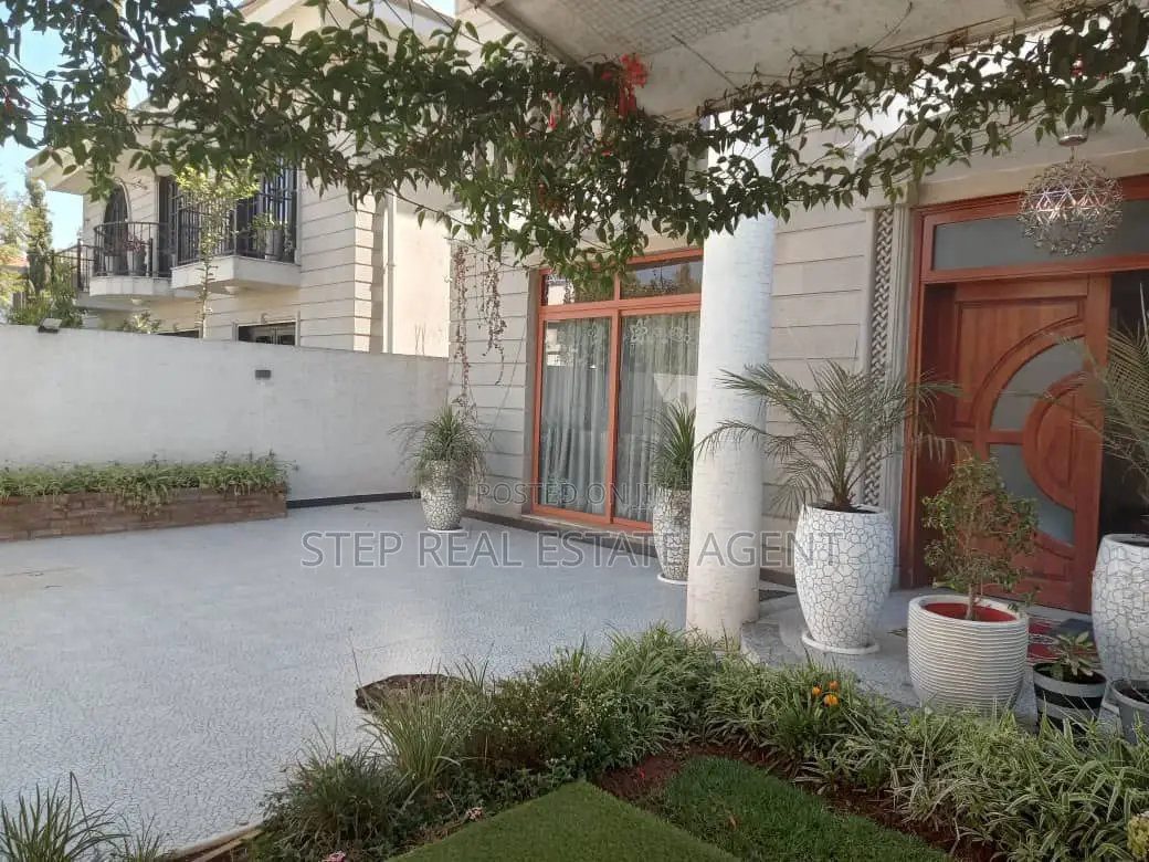 Furnished 4bdrm House in Bole for rent