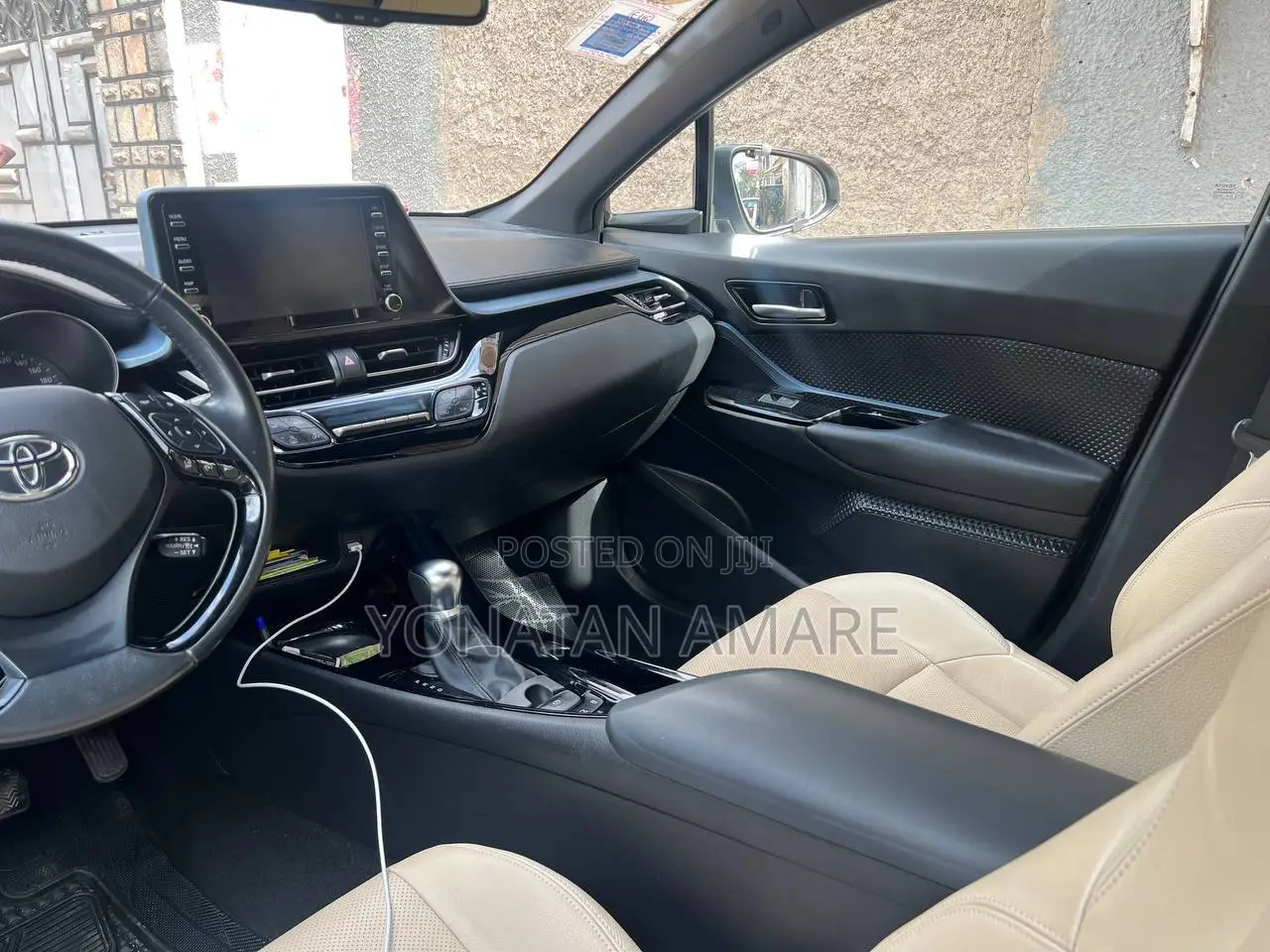 Toyota C-HR 2021 White