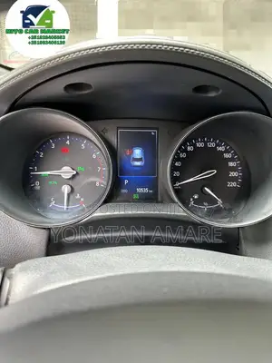 Toyota C-HR 2021 White