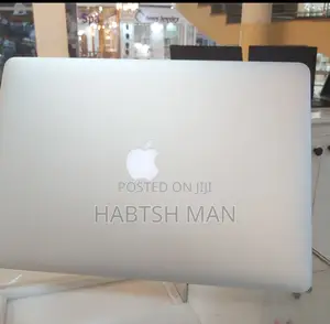 New Laptop Apple MacBook Pro 2015 16GB Intel Core i7 SSD 512GB