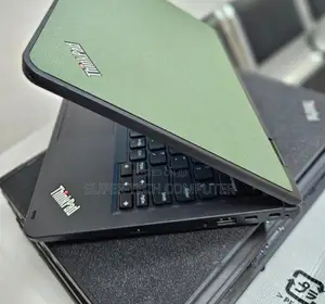 New Laptop Lenovo Yoga 11e 4GB Intel Core 2 Quad SSD 128GB