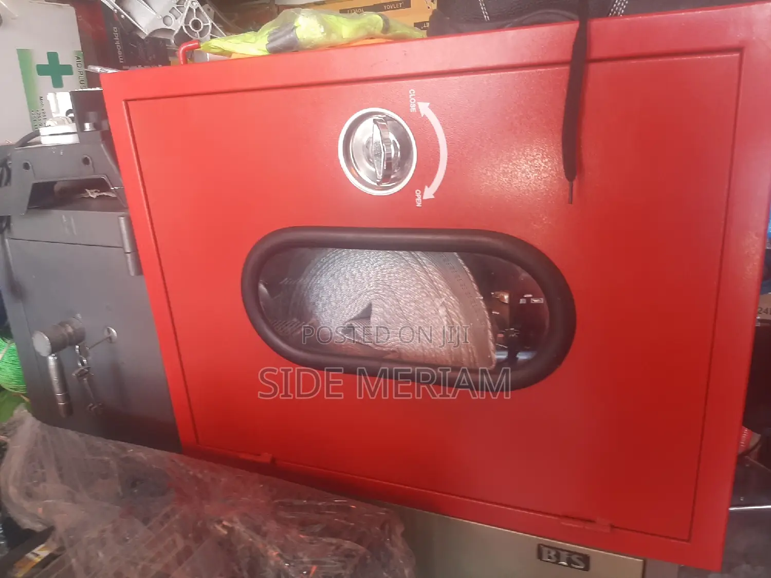 Single Door Fire Hose Reel Cabinet