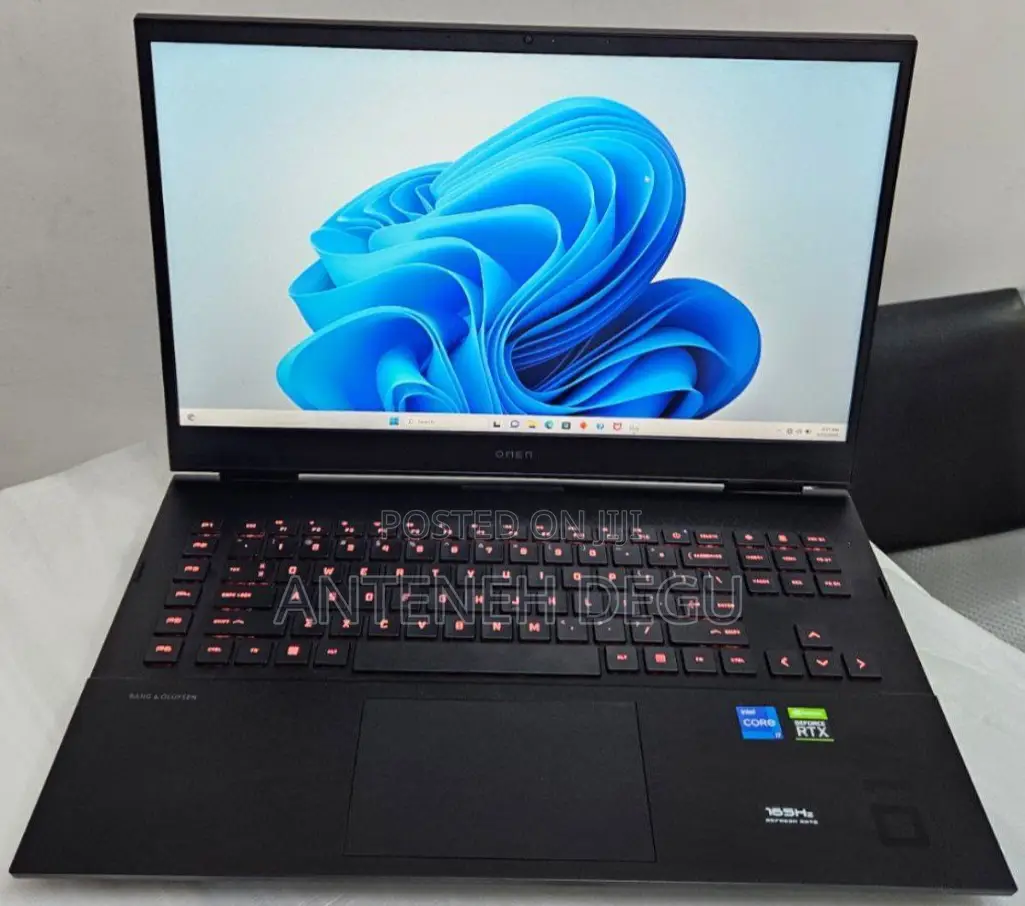 New Laptop HP Omen 17 32GB Intel Core I7 SSD 2T