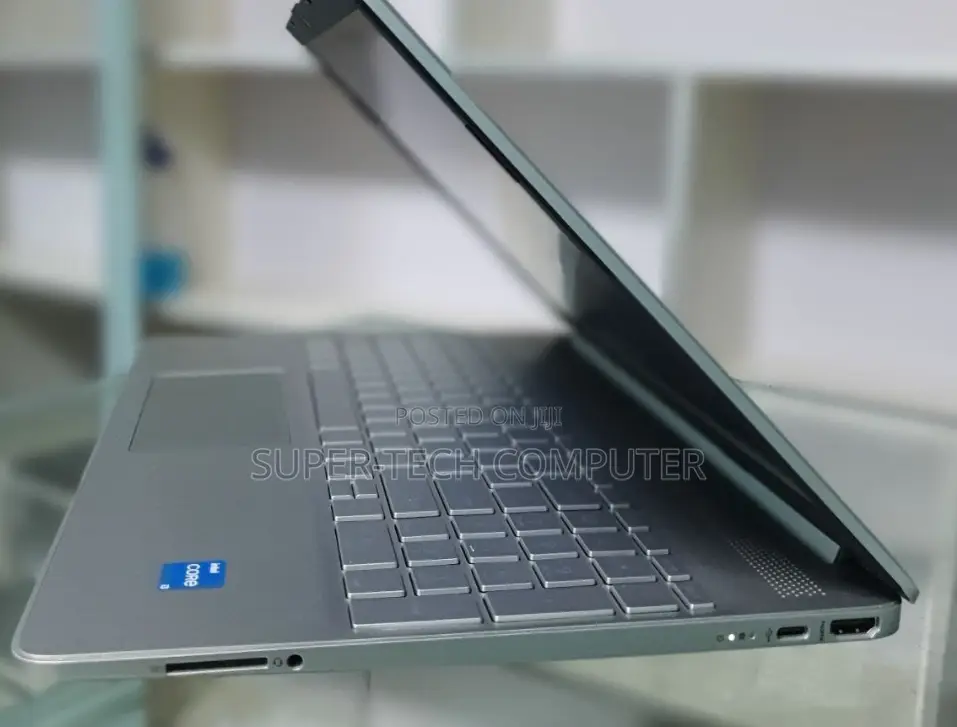 New Laptop HP Stream Notebook 8GB Intel Core I3 SSD 512GB