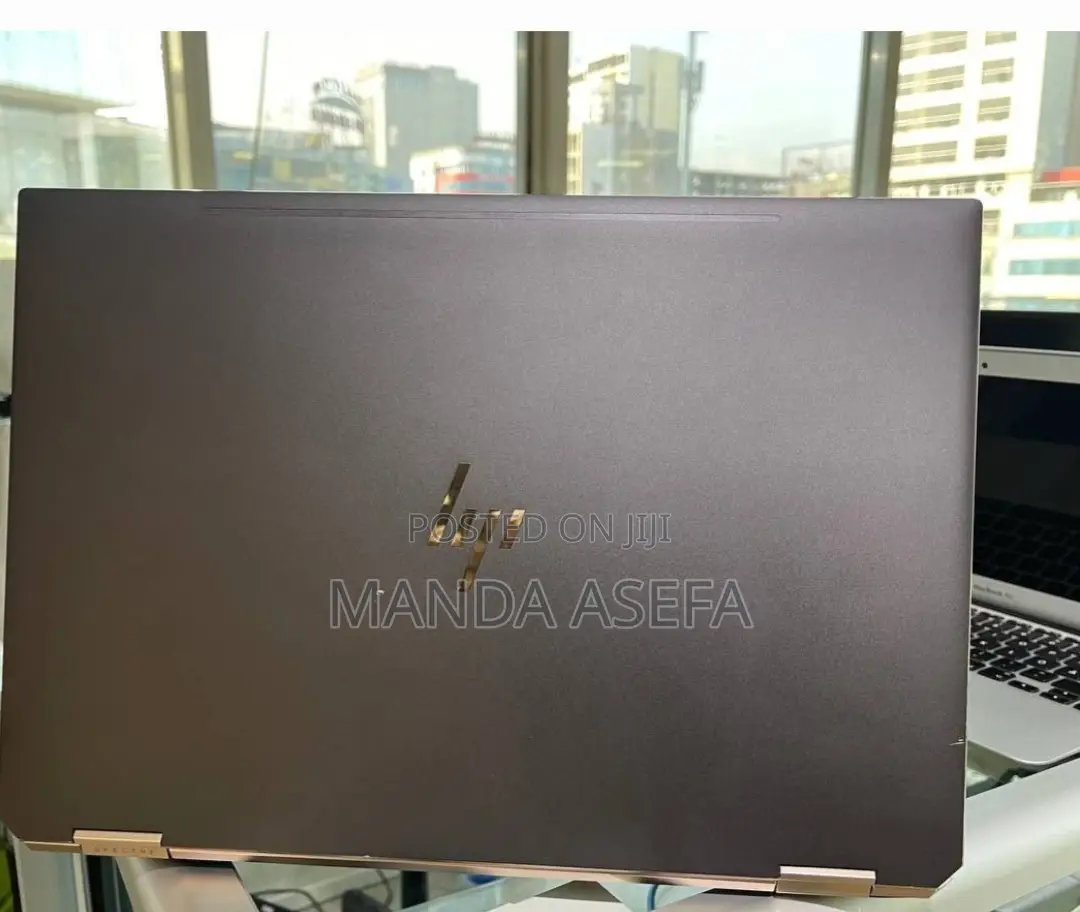 New Laptop HP Spectre 16GB Intel Core I7 SSD 512GB