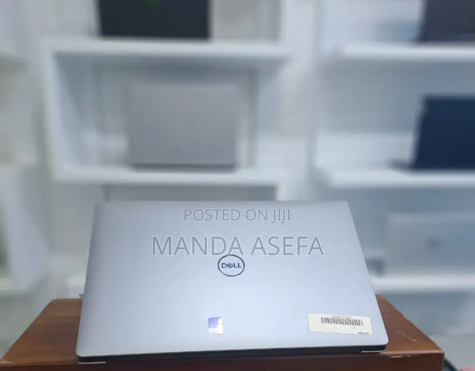 New Laptop Dell Precision 5540 16GB Intel Core I7 SSD 512GB