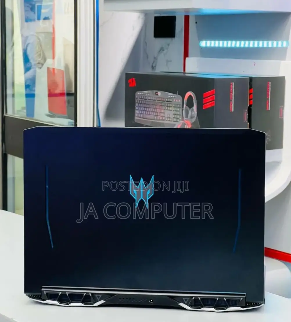 New Laptop Acer Predator Helios 300 16GB Intel Core I7 SSD 512GB