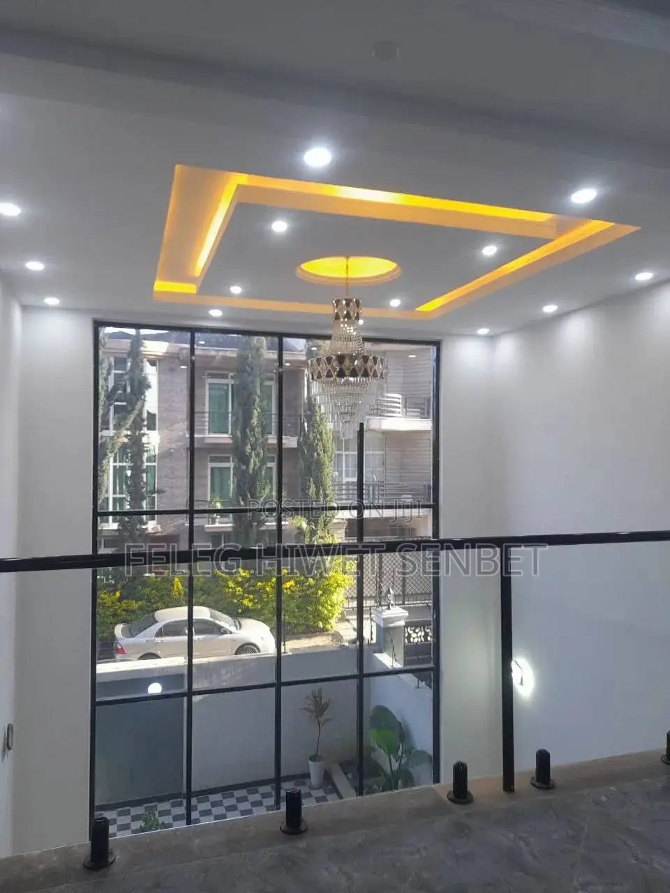 Furnished 6bdrm House in አአ, Bole for sale