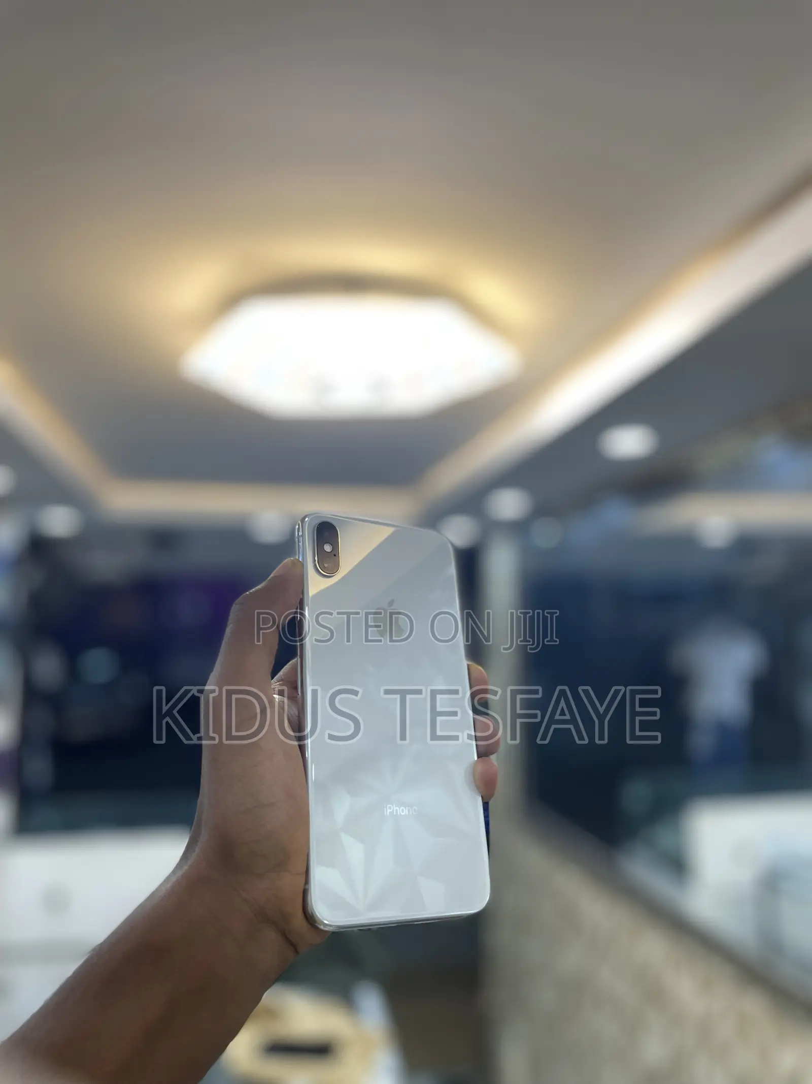 Apple iPhone XS Max 64 GB White