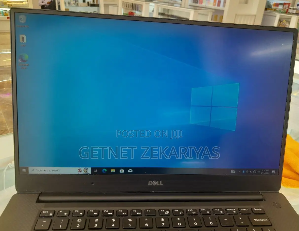 New Laptop Dell Precision 5520 16GB Intel Core I7 SSD 512GB