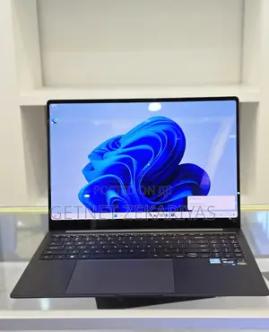 Photo - New Laptop Dell Precision 5570 64GB Intel Core I7 SSD 1T