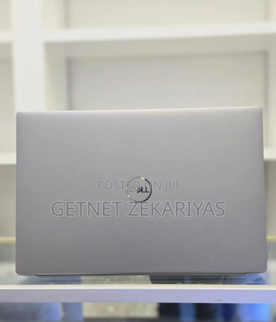 New Laptop Dell Precision 5570 64GB Intel Core I7 SSD 1T