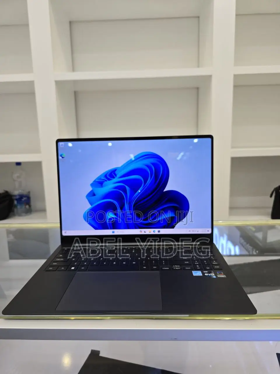 New Samsung Galaxy Book3 360 15 NP750QFG 16GB Intel Core I7 SSD 1T