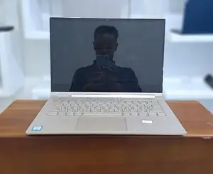 New Laptop Lenovo Yoga C740 16GB Intel Core I7 SSD 512GB