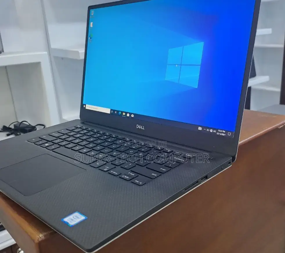 New Laptop Dell Precision 15 5540 16GB Intel Core I7 SSD 512GB