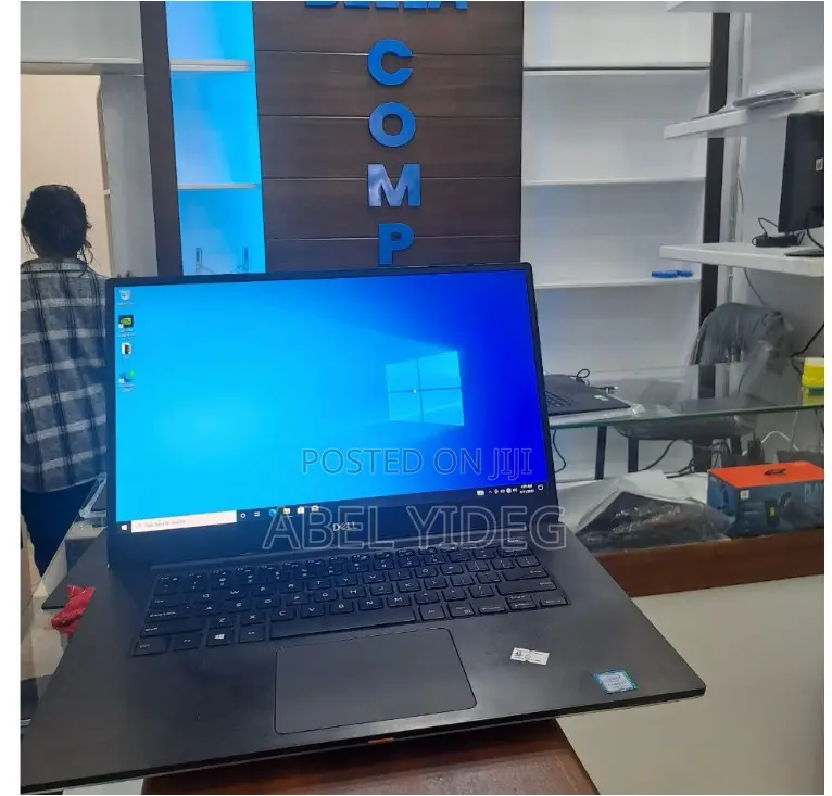 New Laptop Dell XPS 15 16GB Intel Core I7 SSD 512GB