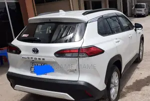 New Toyota Corolla Cross 2023 White