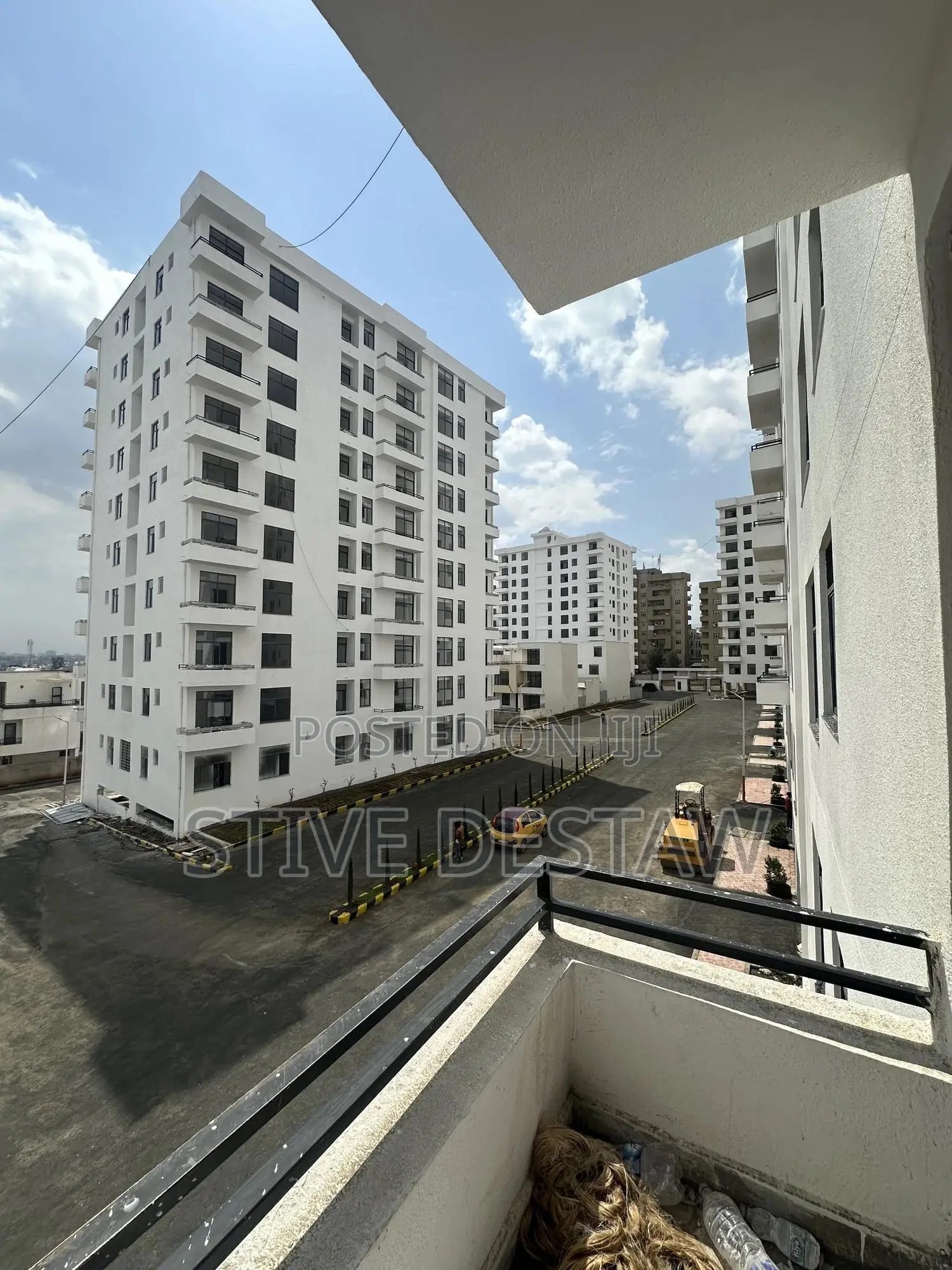3bdrm Apartment in Noah Real Estate, Bole for sale