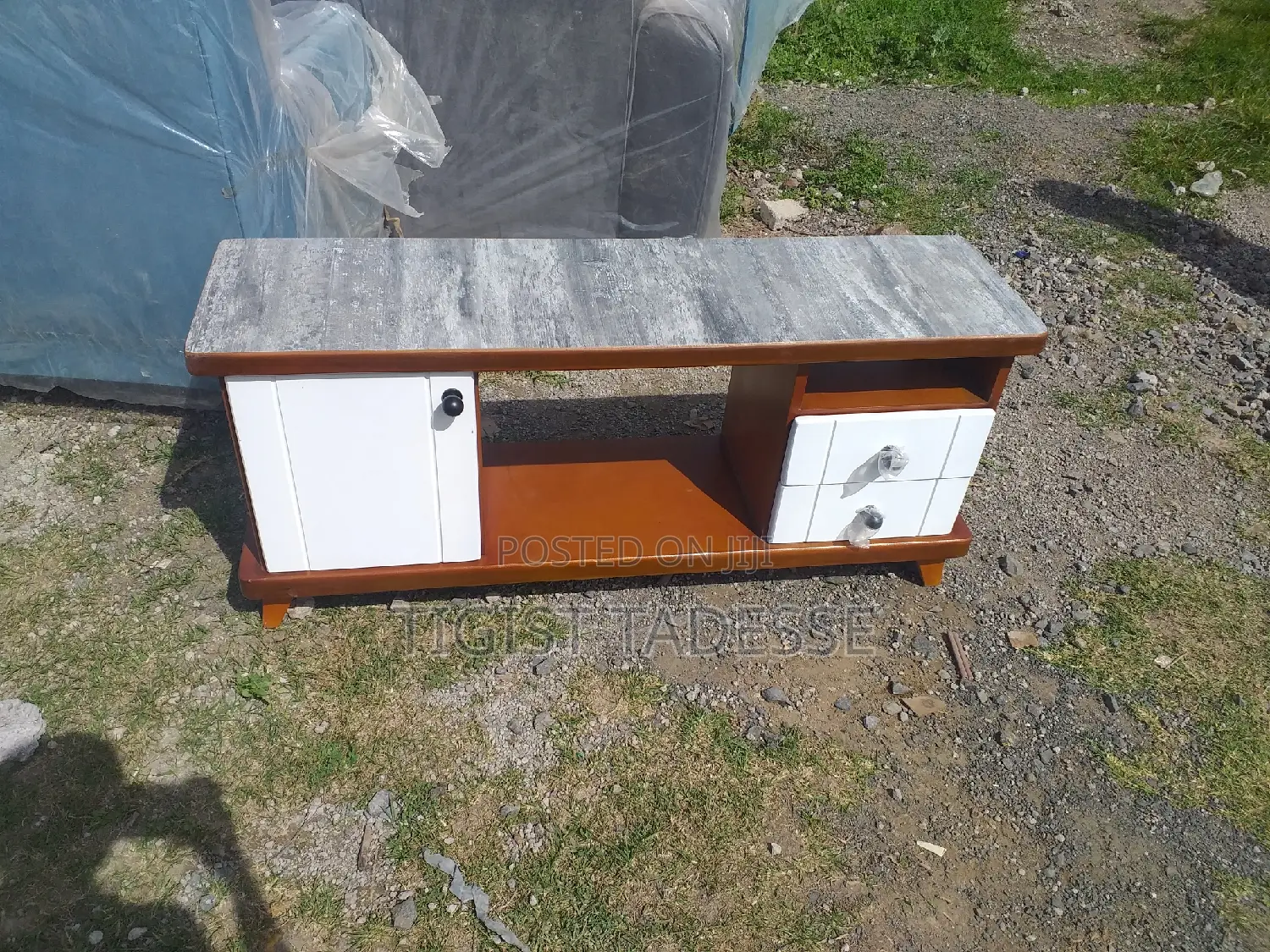 Tv Stand 120cm ጥርት ያለ