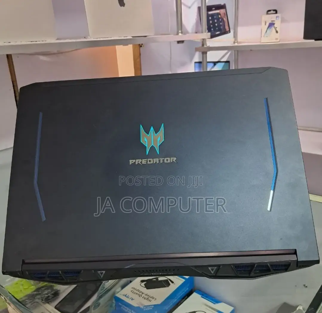 Laptop Acer Predator Helios 300 40GB Intel Core I7 HDD+SSD 1.5T