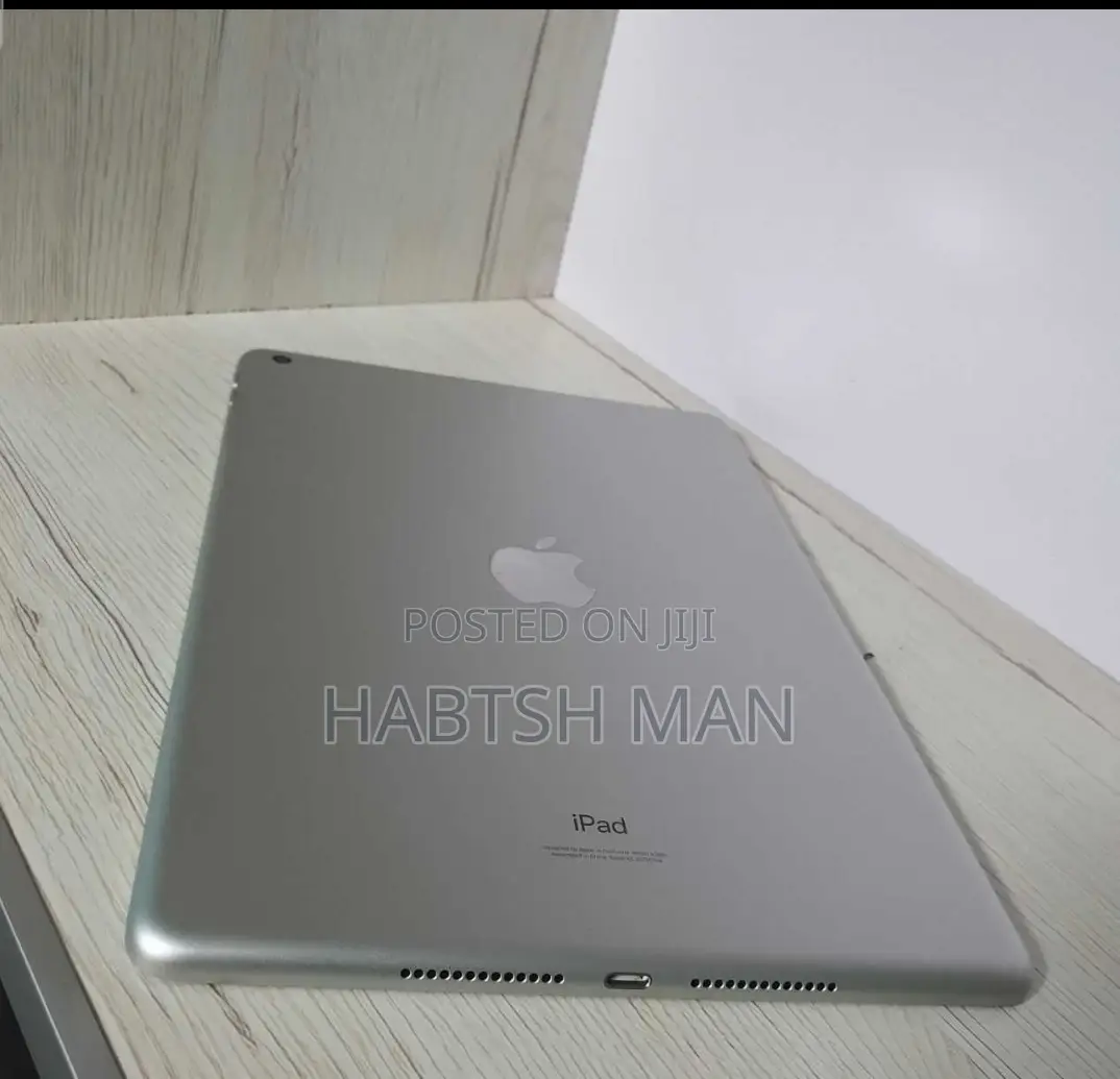 New Apple iPad 10.2 (2021) 64 GB Silver