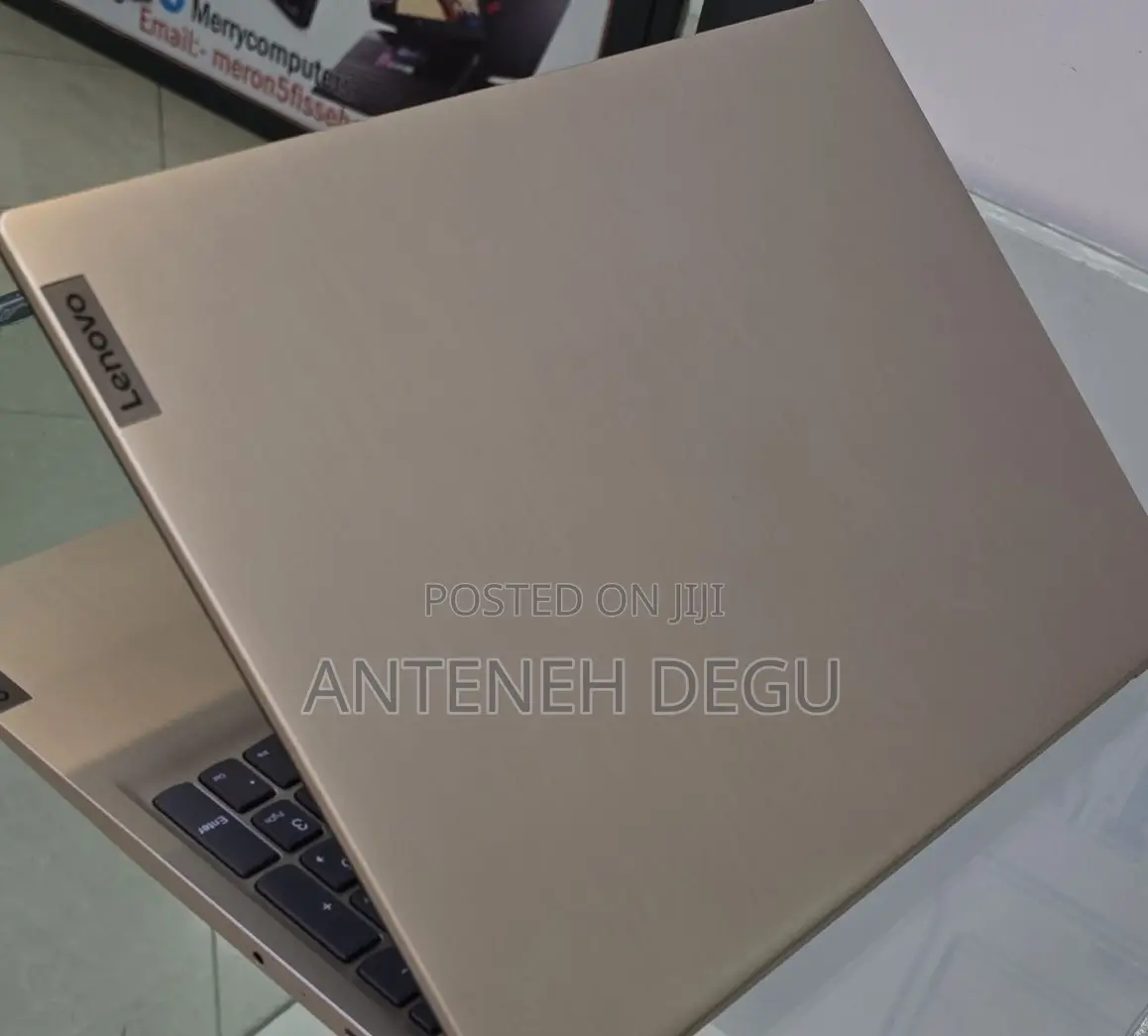 New Laptop Lenovo Ideapad 3 8GB Intel Core I3 SSD 512GB