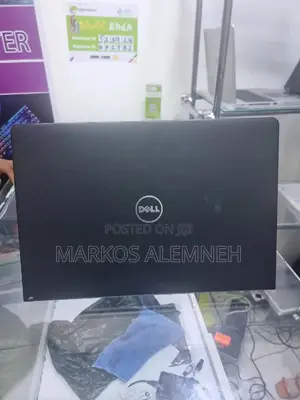 New Laptop Dell Inspiron 15 4GB Intel Core I3 HDD 1T