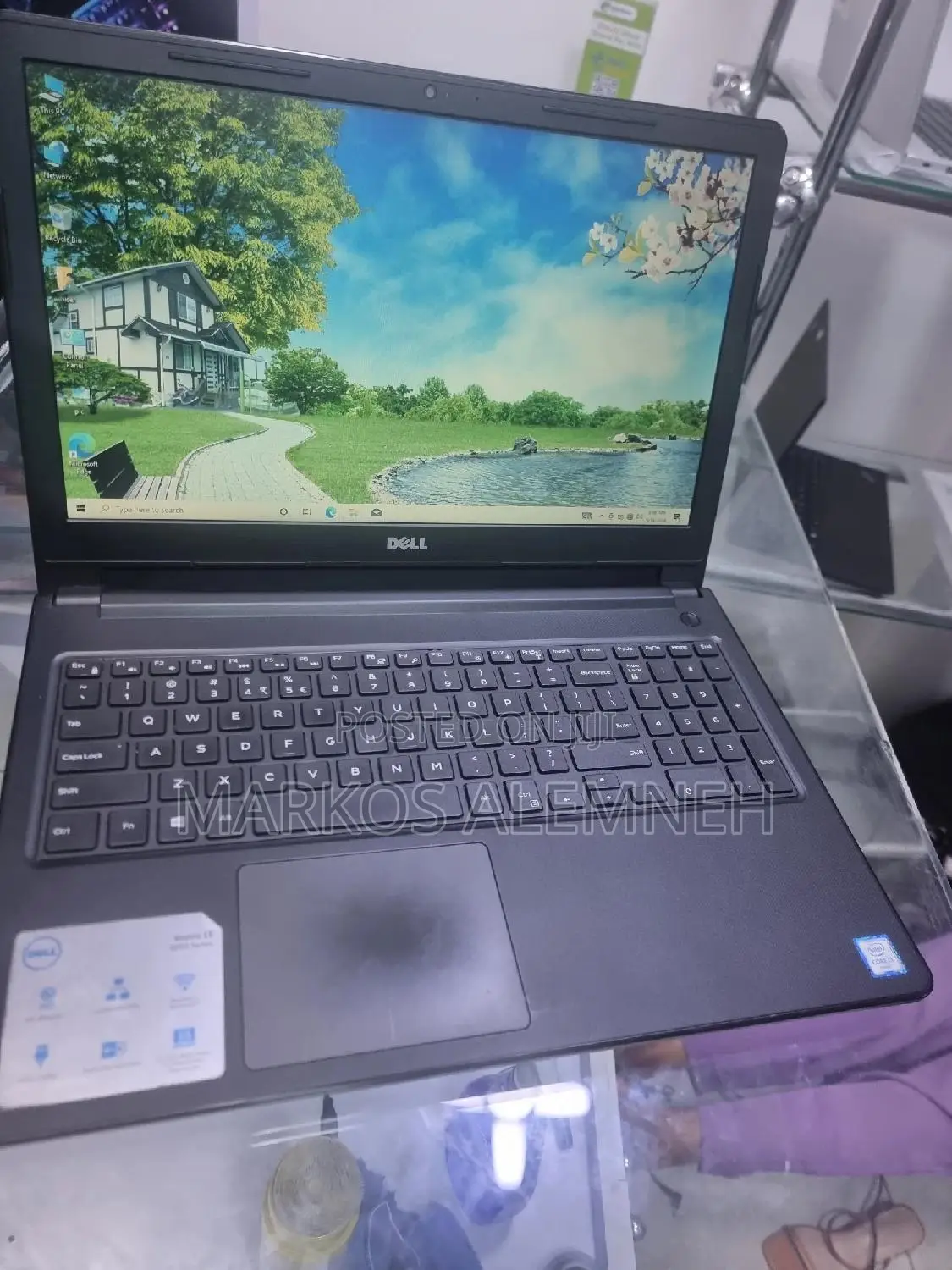 New Laptop Dell Inspiron 15 4GB Intel Core I3 HDD 1T