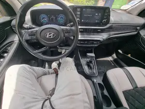 Photo - Hyundai Bayon 2022 White