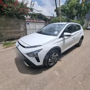 Hyundai Bayon 2022 White