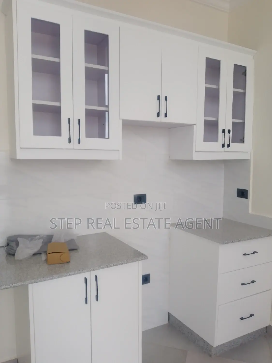 3bdrm Apartment in Bole for rent