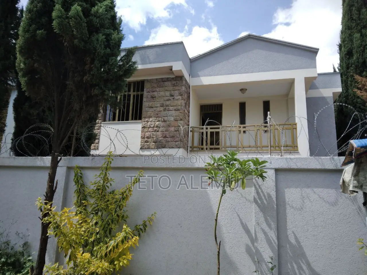4bdrm House in የሚሸጥ ቤት ፍየል ቤት, Bole for sale