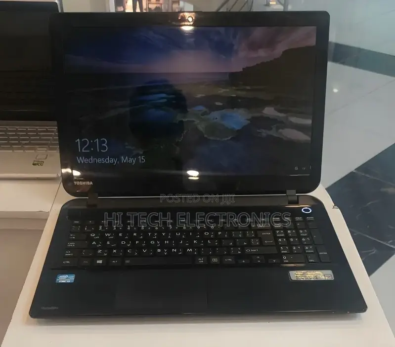 Laptop Toshiba Satellite C55 4GB Intel Core I3 HDD 500GB