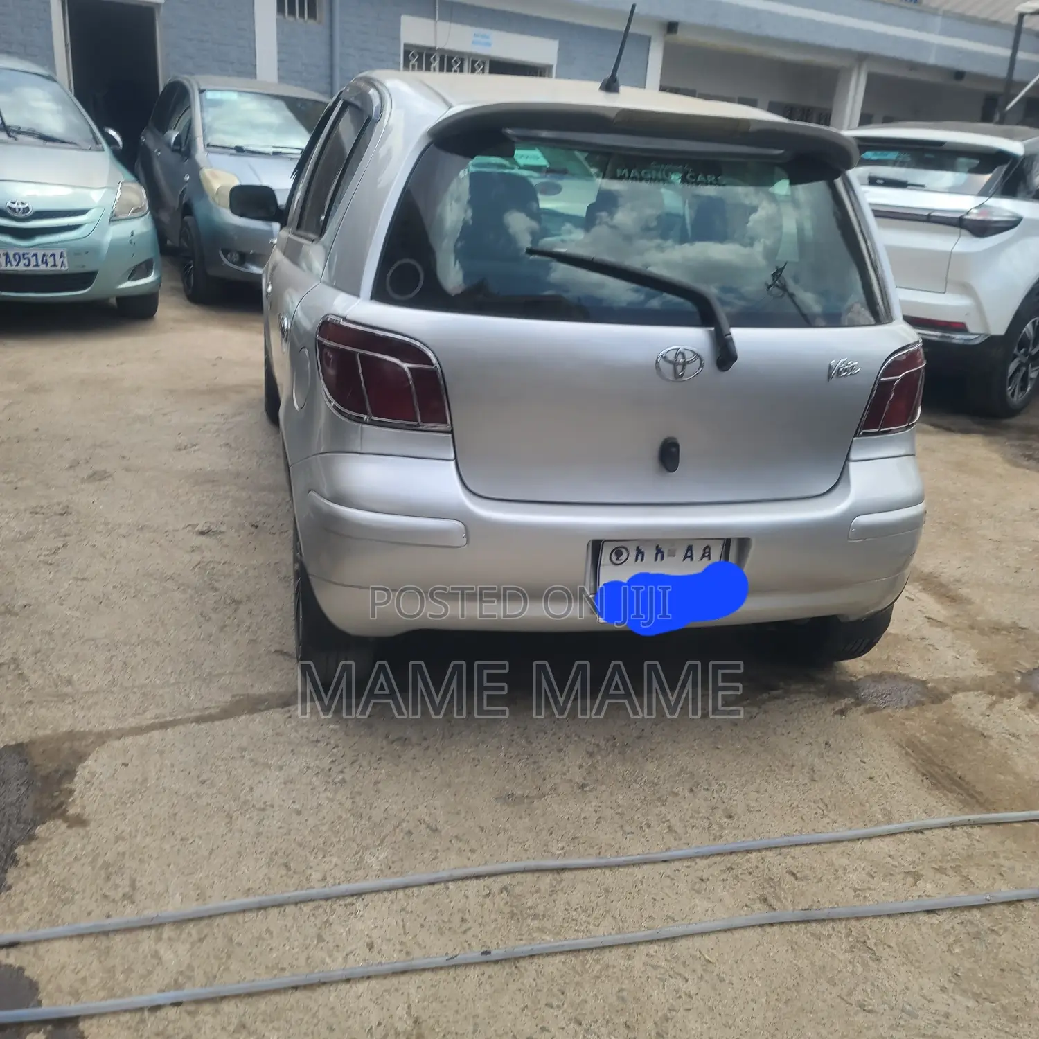 Toyota Vitz 2004 Silver
