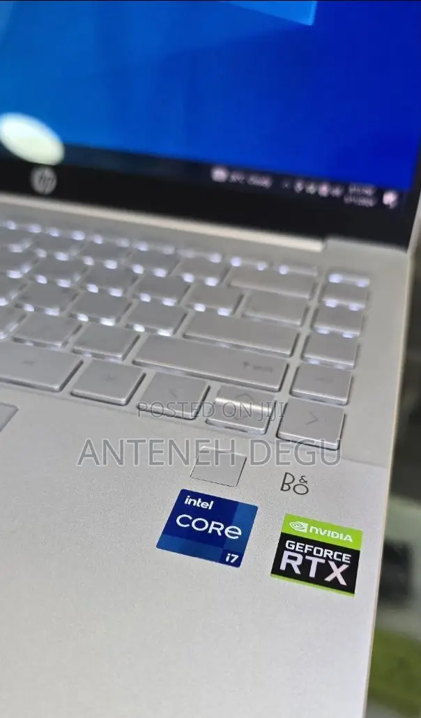 New Laptop HP Pavilion 14 16GB Intel Core I7 SSD 512GB