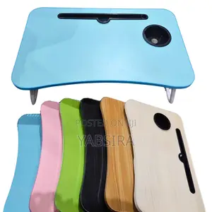 Photo - Laptop Tabel