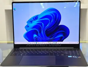 Photo - New Laptop Samsung 16GB Intel Core I7 SSD 1T