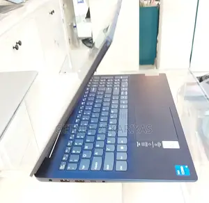 New Laptop Lenovo Ideapad 3 8GB Intel Core I5 SSD 512GB