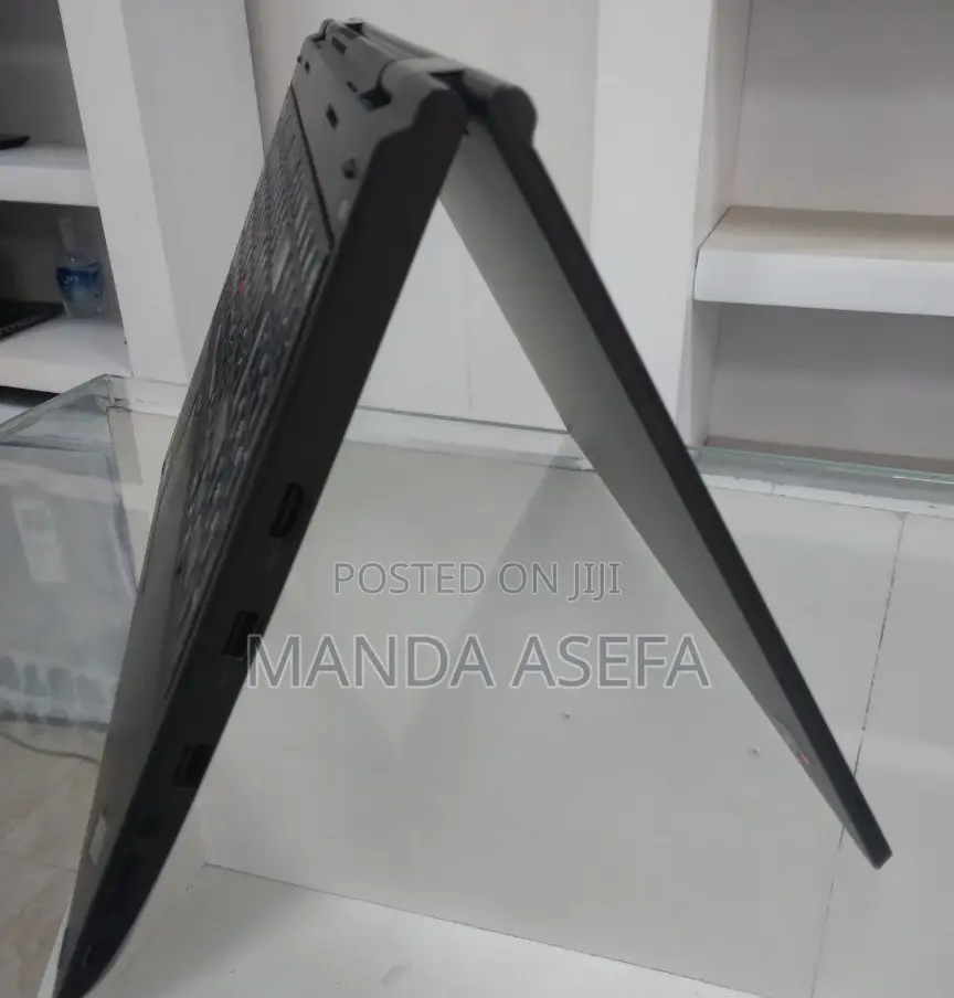 New Laptop Lenovo ThinkPad Yoga 8GB Intel Core I5 SSD 512GB