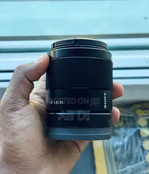 Sony Fe 35mm F/1.8 for Sony Camera Brand New