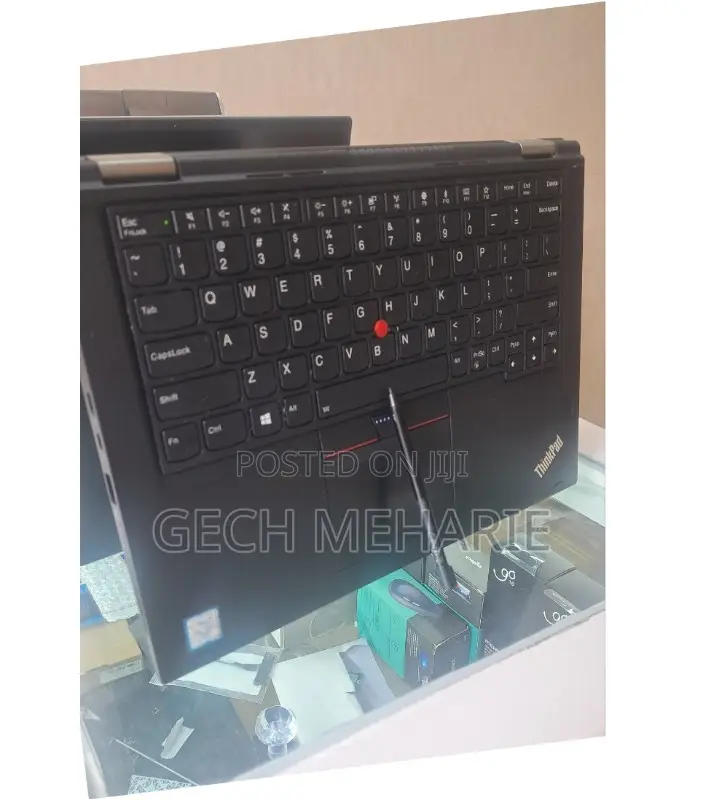 New Laptop Lenovo ThinkPad Yoga 370 8GB Intel Core I5 SSD 512GB